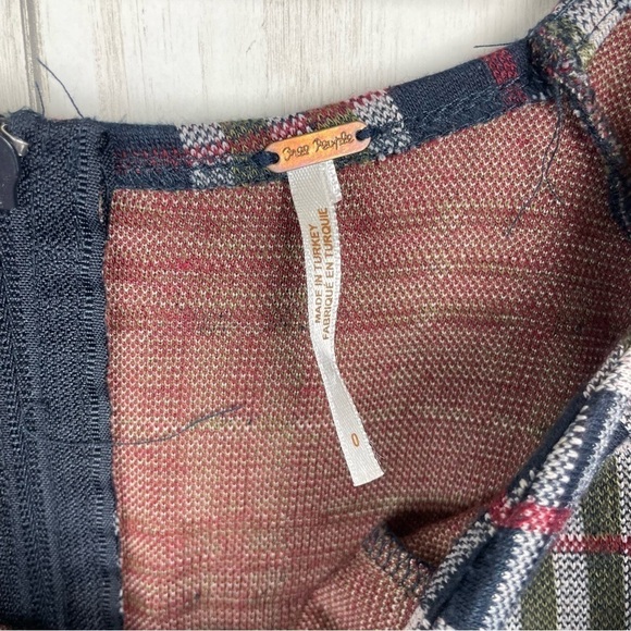 Free People plaid long sleeve crop top size 0 - Picture 3 of 5